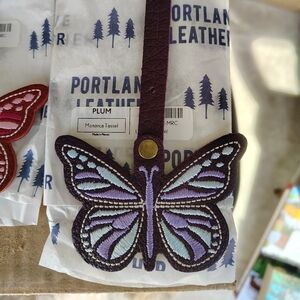 Portland Leather Monarca Plum Butterfly Flair BNNU